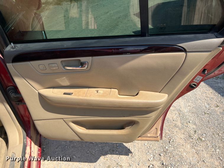 image for item MQ9811 2006 Cadillac DTS  passenger vehicle