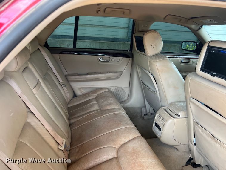 image for item MQ9811 2006 Cadillac DTS  passenger vehicle