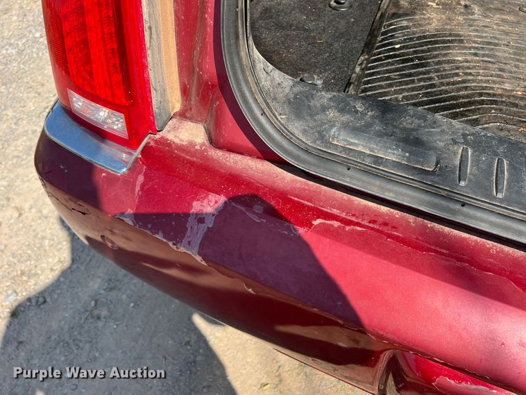 image for item MQ9811 2006 Cadillac DTS  passenger vehicle