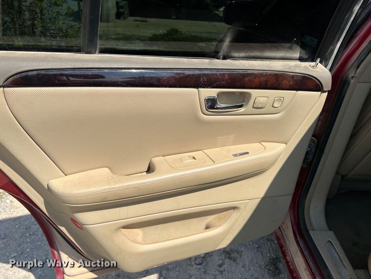 image for item MQ9811 2006 Cadillac DTS  passenger vehicle