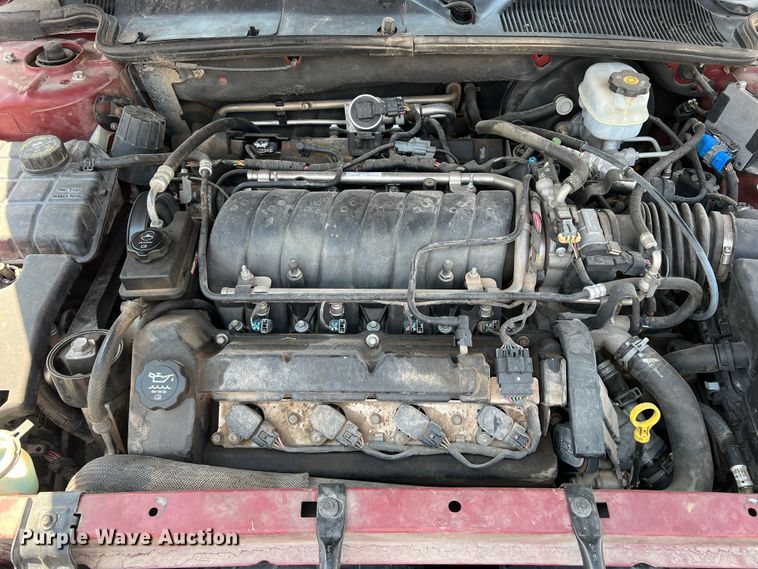 image for item MQ9811 2006 Cadillac DTS  passenger vehicle