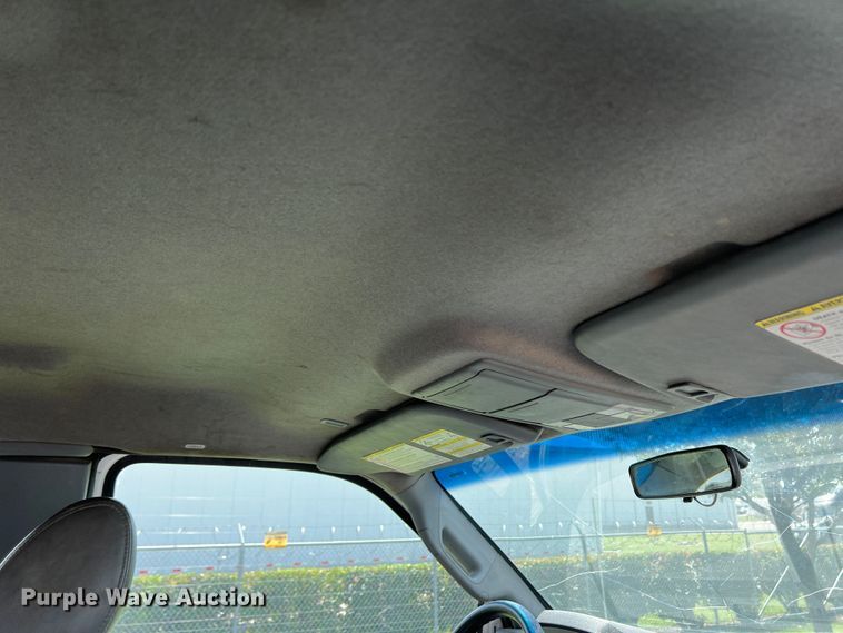 image for item MQ9816 2011 Ford F250 Super Duty  Ext. Cab pickup truck