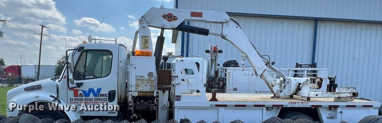 image for item MQ9817 2012 Freightliner Business Class M2 106  crane truck