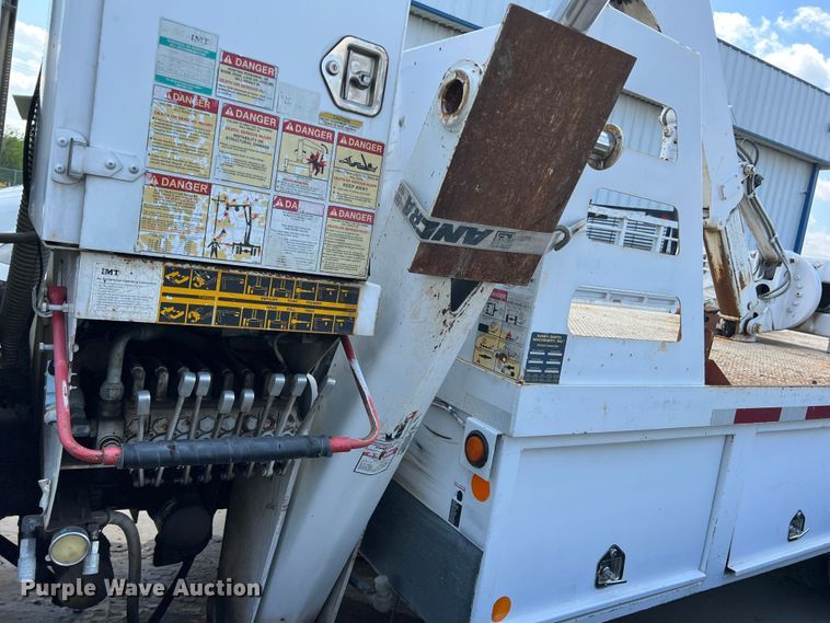 image for item MQ9817 2012 Freightliner Business Class M2 106  crane truck