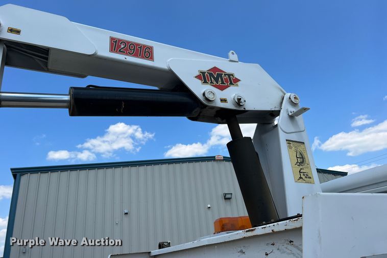 image for item MQ9817 2012 Freightliner Business Class M2 106  crane truck