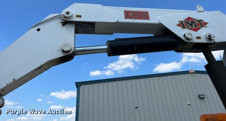 image for item MQ9817 2012 Freightliner Business Class M2 106  crane truck