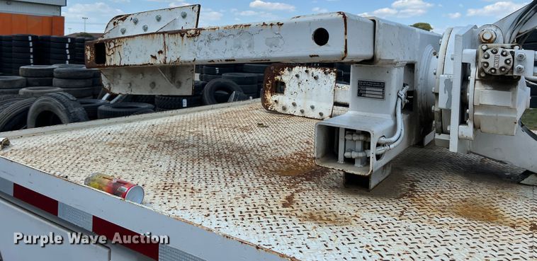 image for item MQ9817 2012 Freightliner Business Class M2 106  crane truck