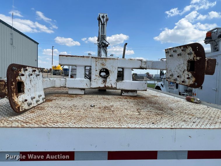 image for item MQ9817 2012 Freightliner Business Class M2 106  crane truck