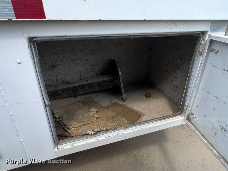 image for item MQ9817 2012 Freightliner Business Class M2 106  crane truck