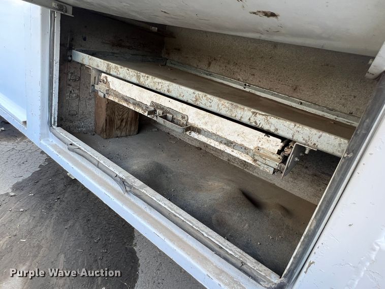 image for item MQ9817 2012 Freightliner Business Class M2 106  crane truck