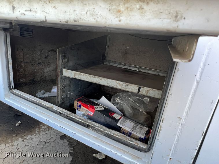 image for item MQ9817 2012 Freightliner Business Class M2 106  crane truck