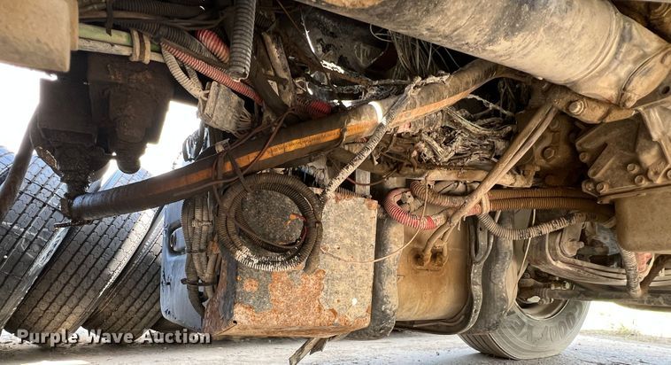 image for item MQ9817 2012 Freightliner Business Class M2 106  crane truck