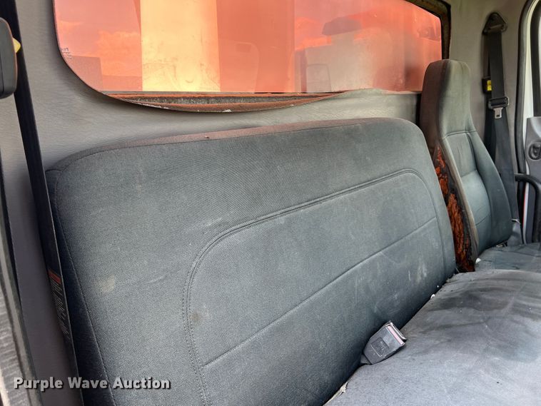 image for item MQ9817 2012 Freightliner Business Class M2 106  crane truck