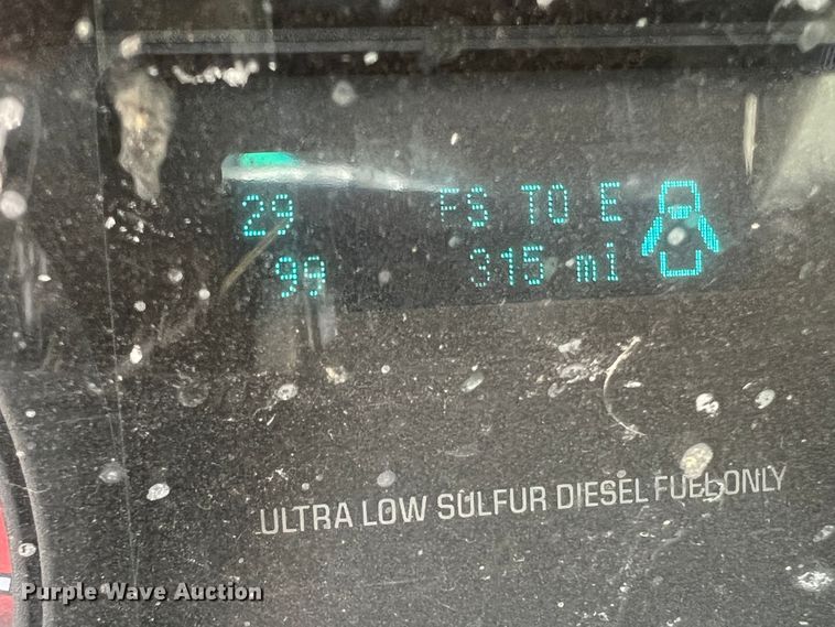 image for item MQ9818 2011 Ford F250 Super Duty  Ext. Cab pickup truck