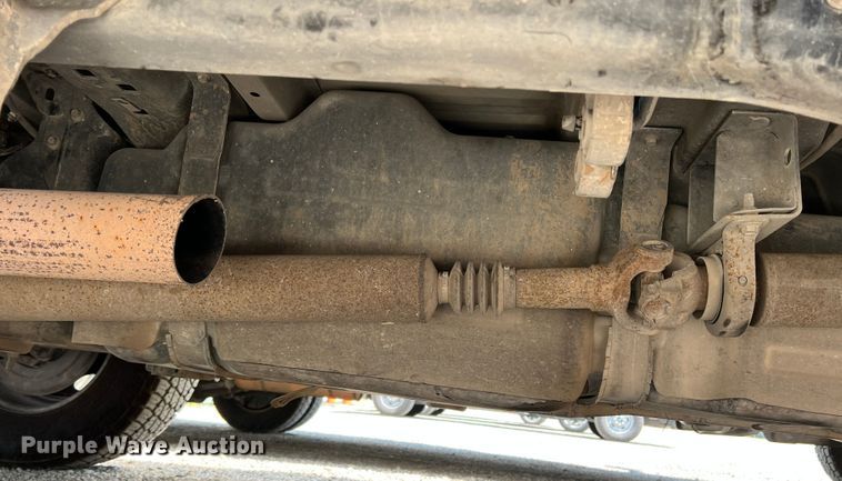 image for item MQ9818 2011 Ford F250 Super Duty  Ext. Cab pickup truck