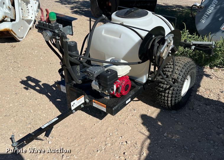 Wylie sprayer in Slaton, TX Item MQ9824 sold Purple Wave
