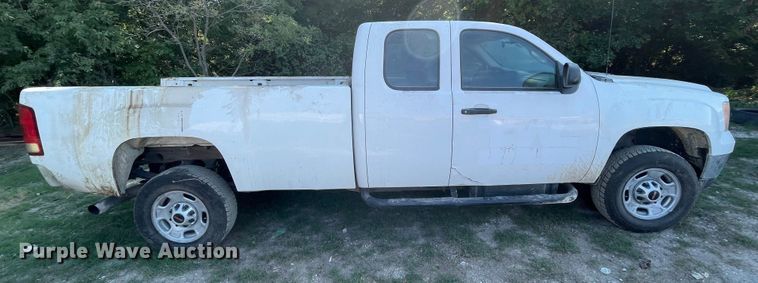 image for item MR9339 2013 GMC Sierra 2500HD  pickup truck