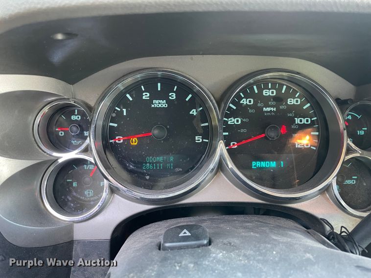 image for item MR9339 2013 GMC Sierra 2500HD  pickup truck