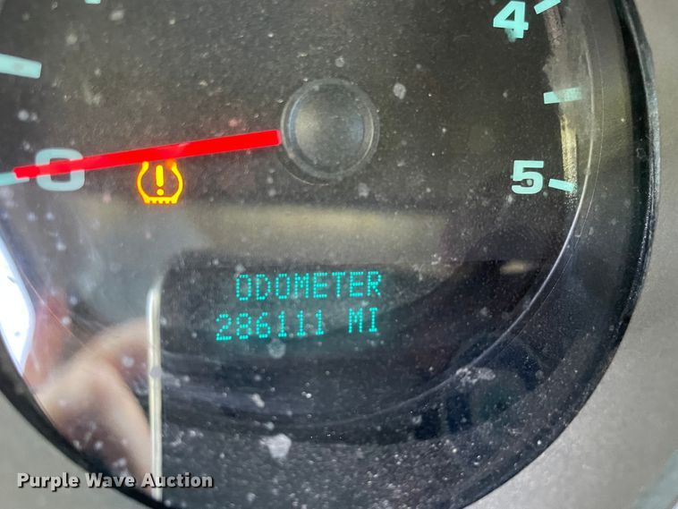 image for item MR9339 2013 GMC Sierra 2500HD  pickup truck