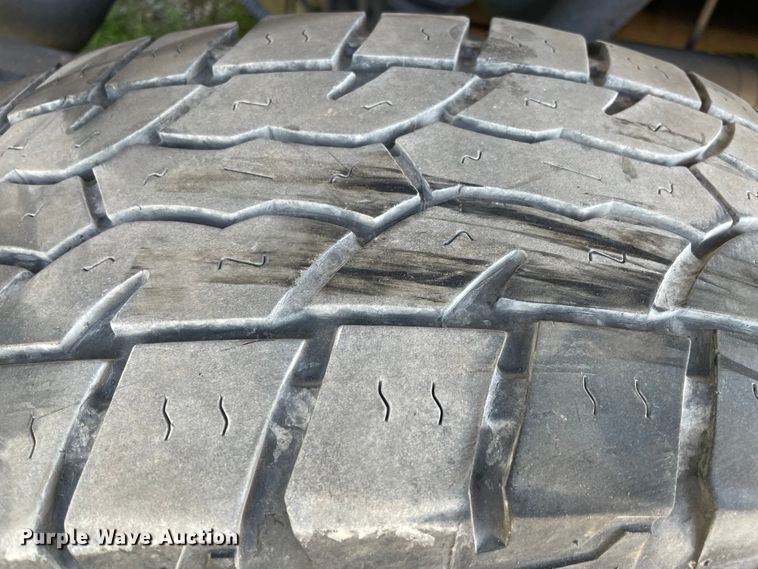 image for item MR9339 2013 GMC Sierra 2500HD  pickup truck