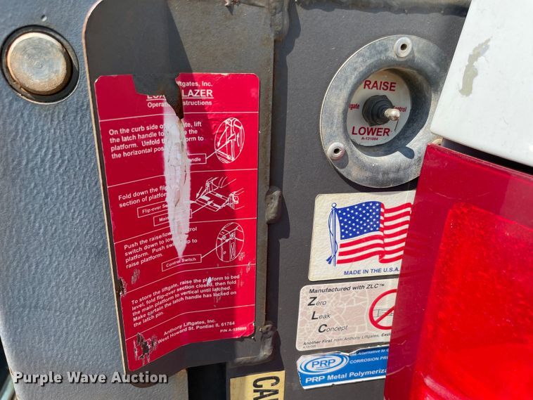 image for item MR9341 2013 GMC Sierra 2500HD  pickup truck