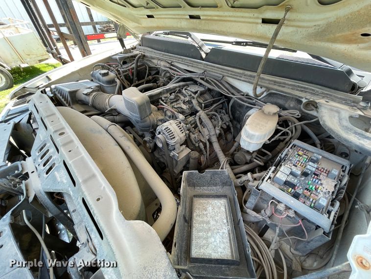 image for item MR9341 2013 GMC Sierra 2500HD  pickup truck