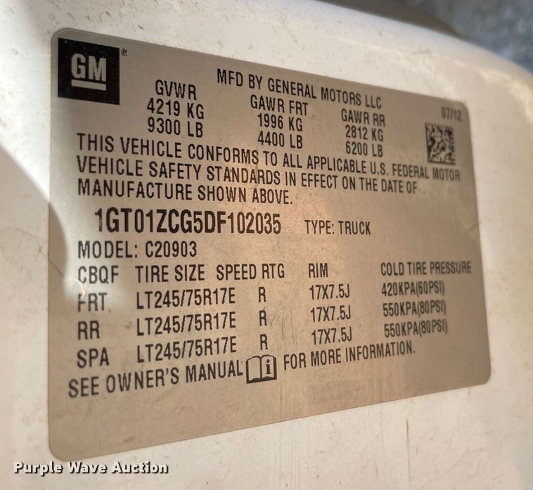 image for item MR9341 2013 GMC Sierra 2500HD  pickup truck