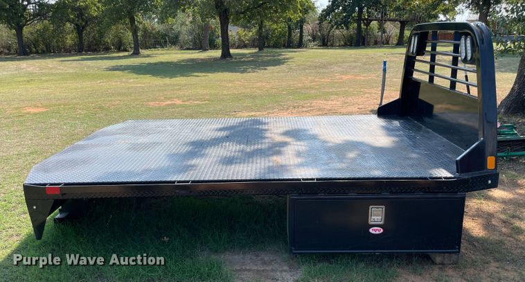 image for item MR9344 CM RD-04978434SD  flatbed
