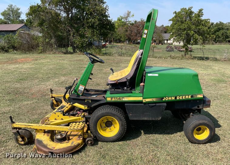 image for item MR9347 John Deere F1145  lawn mower
