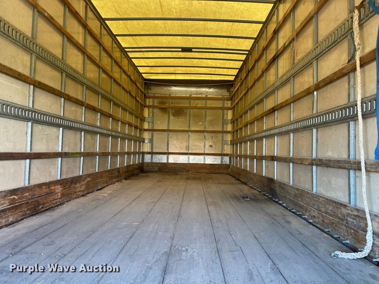 image for item MR9356 2007 GMC C7500  box truck