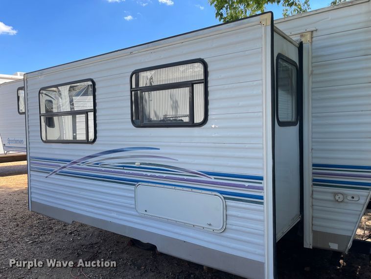 image for item MR9377 2000 Sportsman  camper