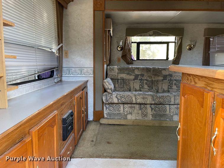 image for item MR9377 2000 Sportsman  camper