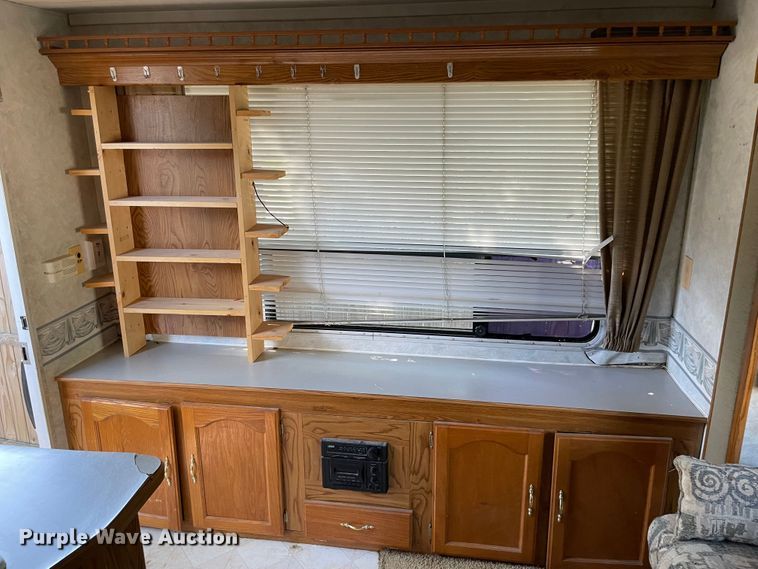 image for item MR9377 2000 Sportsman  camper