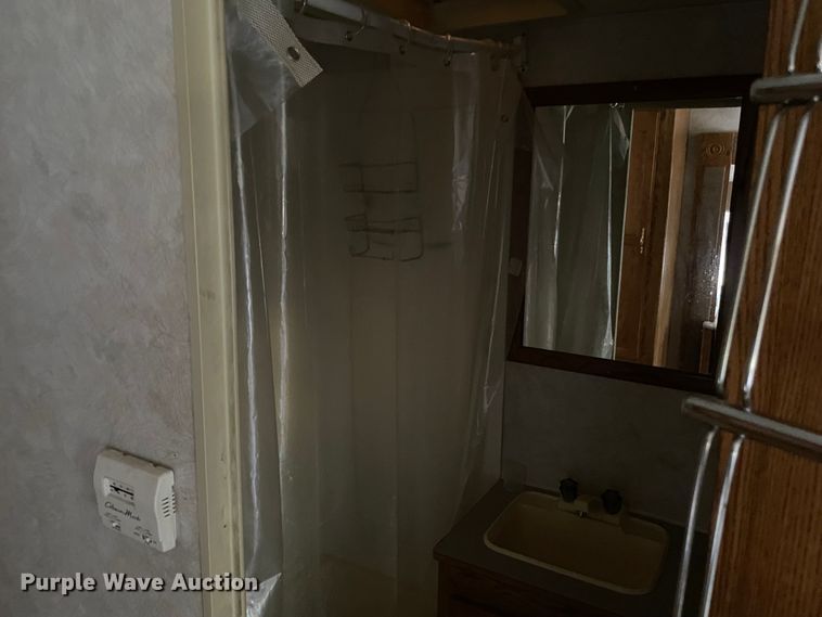 image for item MR9377 2000 Sportsman  camper