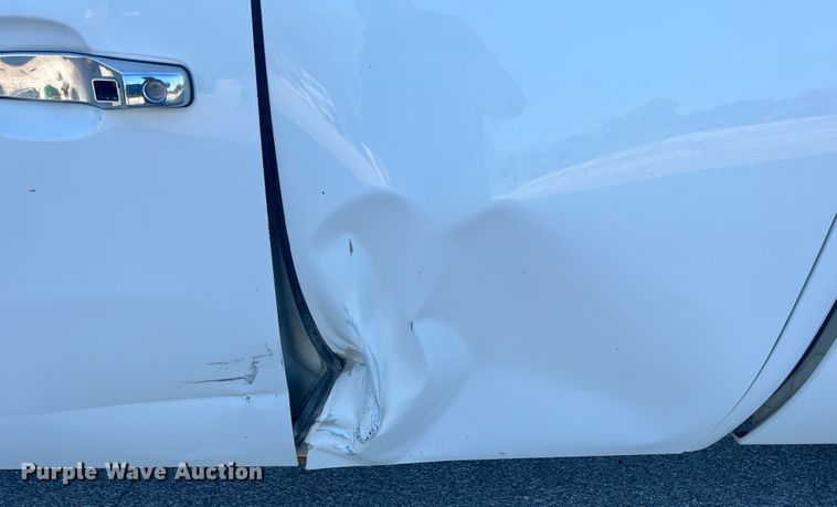 image for item MR9804 2008 Chevrolet Silverado 1500  Ext. Cab pickup truck