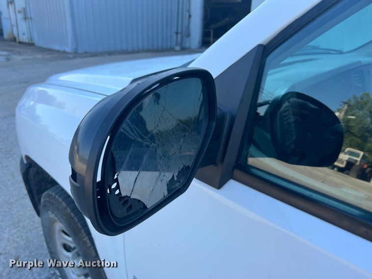 image for item MR9804 2008 Chevrolet Silverado 1500  Ext. Cab pickup truck