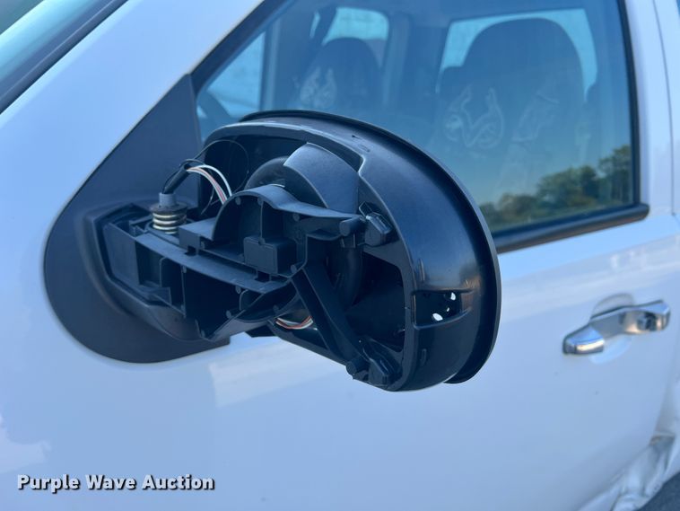 image for item MR9804 2008 Chevrolet Silverado 1500  Ext. Cab pickup truck