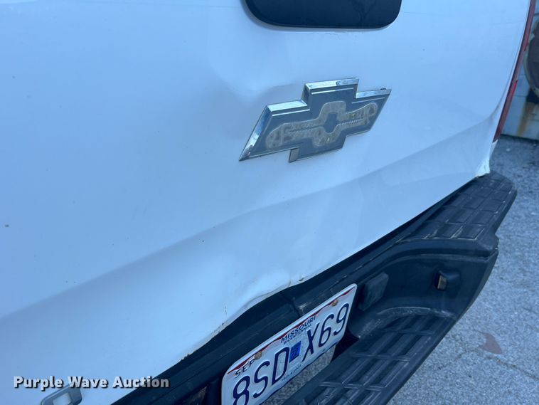 image for item MR9804 2008 Chevrolet Silverado 1500  Ext. Cab pickup truck