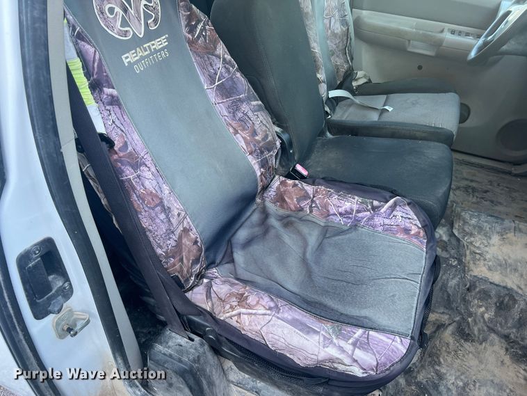 image for item MR9804 2008 Chevrolet Silverado 1500  Ext. Cab pickup truck