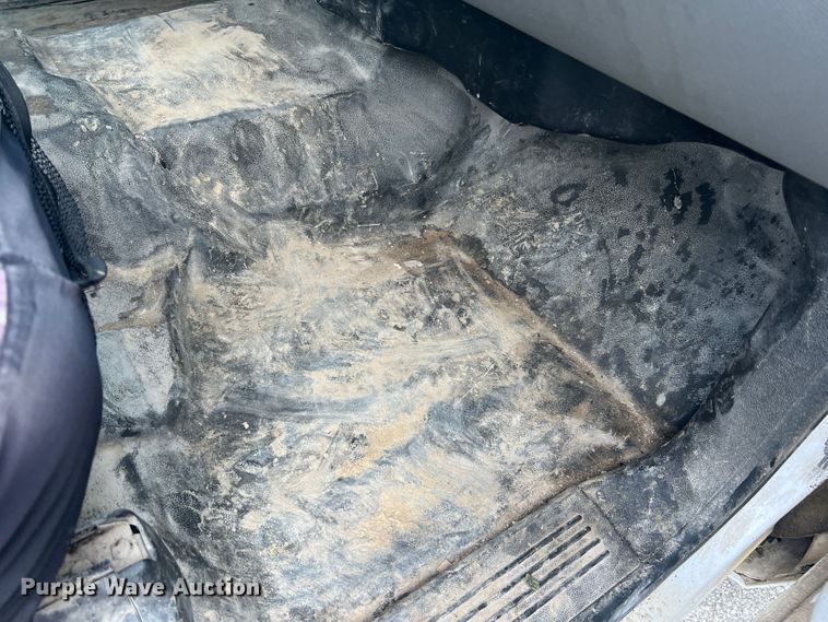 image for item MR9804 2008 Chevrolet Silverado 1500  Ext. Cab pickup truck