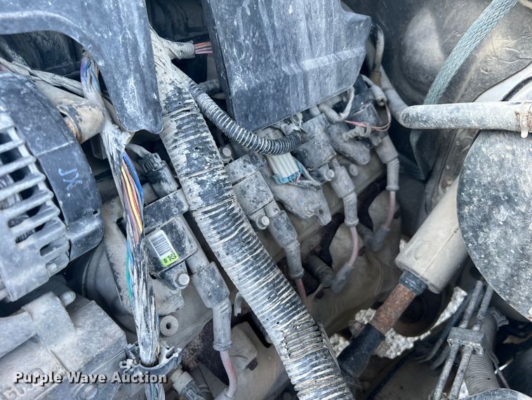 image for item MR9804 2008 Chevrolet Silverado 1500  Ext. Cab pickup truck