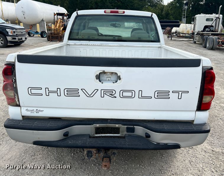 image for item MR9849 2005 Chevrolet Silverado  1500  Ext. Cab pickup truck