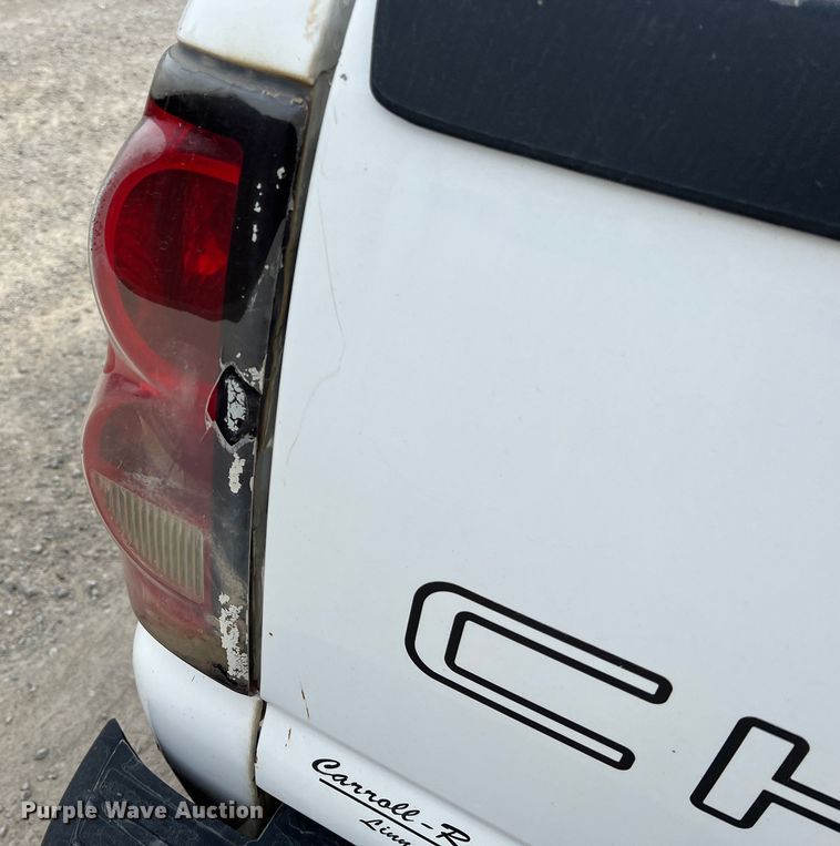 image for item MR9849 2005 Chevrolet Silverado  1500  Ext. Cab pickup truck