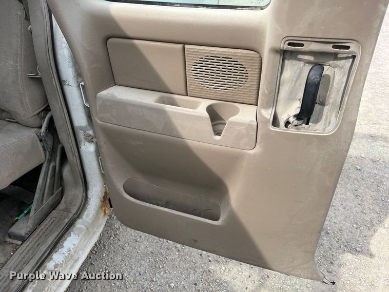 image for item MR9849 2005 Chevrolet Silverado  1500  Ext. Cab pickup truck