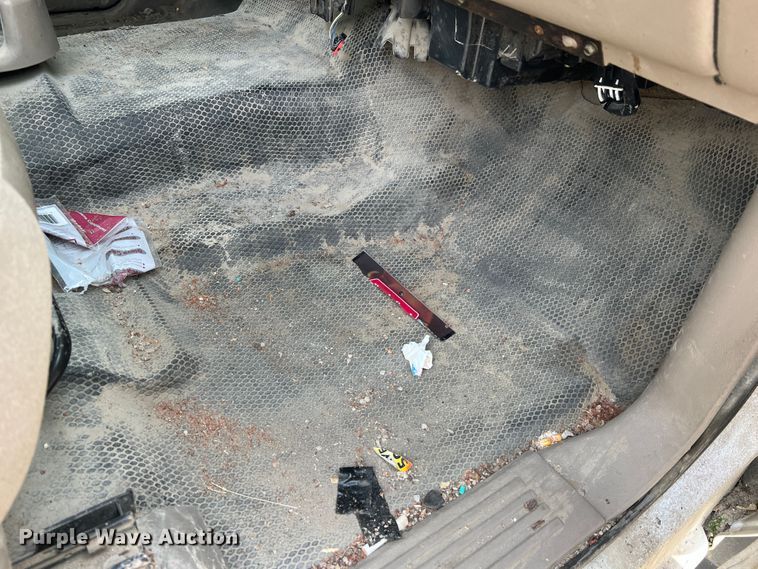 image for item MR9849 2005 Chevrolet Silverado  1500  Ext. Cab pickup truck