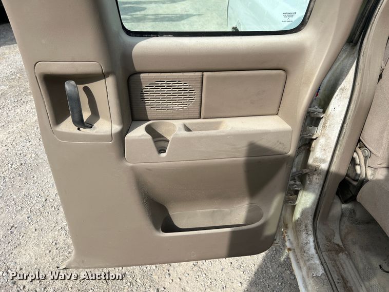 image for item MR9849 2005 Chevrolet Silverado  1500  Ext. Cab pickup truck