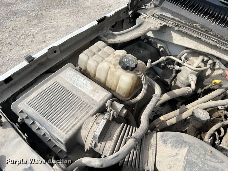 image for item MR9849 2005 Chevrolet Silverado  1500  Ext. Cab pickup truck