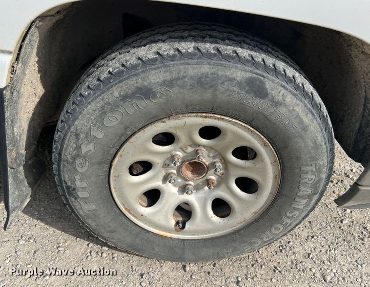 image for item MR9849 2005 Chevrolet Silverado  1500  Ext. Cab pickup truck