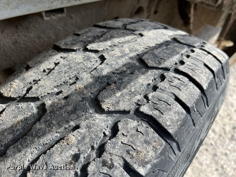 image for item MR9849 2005 Chevrolet Silverado  1500  Ext. Cab pickup truck