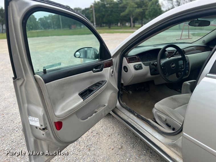 image for item MR9858 2006 Chevrolet Impala LS